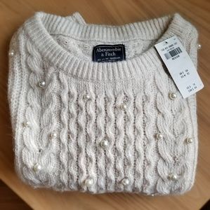 Abercrombie and Fitch Cable Knit Sweater
